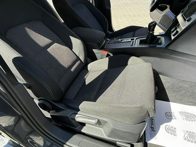 Volkswagen Passat 2.0TDI 150KM/Navi/ACC/PDC/Pod.Fotele/Serwis/Alufelgi/Serwis/Alu