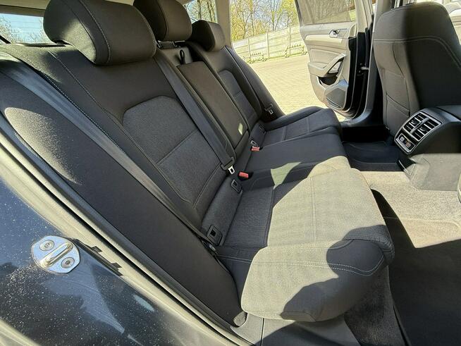 Volkswagen Passat 2.0TDI 150KM/Navi/ACC/PDC/Pod.Fotele/Serwis/Alufelgi/Serwis/Alu