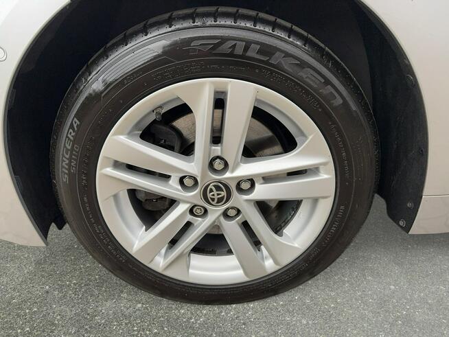 Toyota Corolla VAT 23% TS Comfort 2.0 hybrid 184KM CVT 2022 r., salon PL