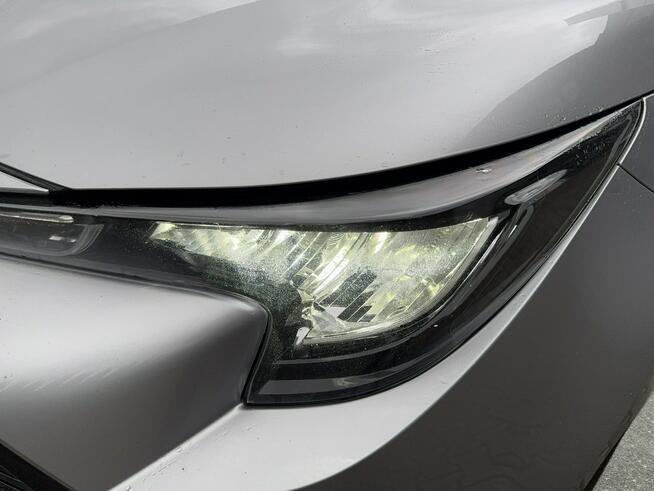 Toyota Corolla VAT 23% TS Comfort 2.0 hybrid 184KM CVT 2022 r., salon PL