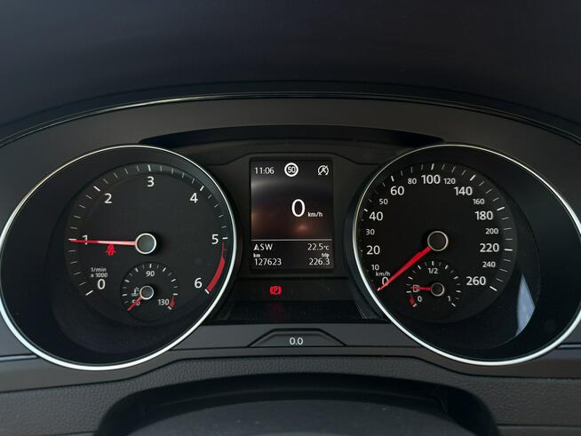 Volkswagen Passat Salon Polska Poleasingowy I właściciel Serwis ASO VAT 23% Bezwypadkowy