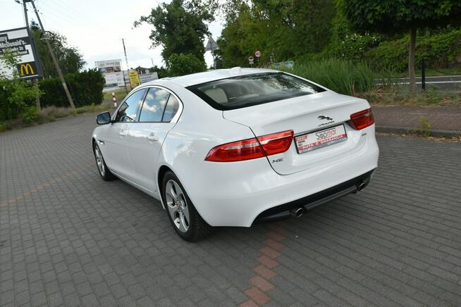Jaguar XE 25T 2.0T 250KM 2018r. Skóra Panorama