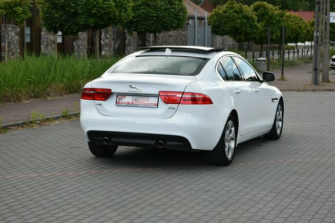 Jaguar XE 25T 2.0T 250KM 2018r. Skóra Panorama