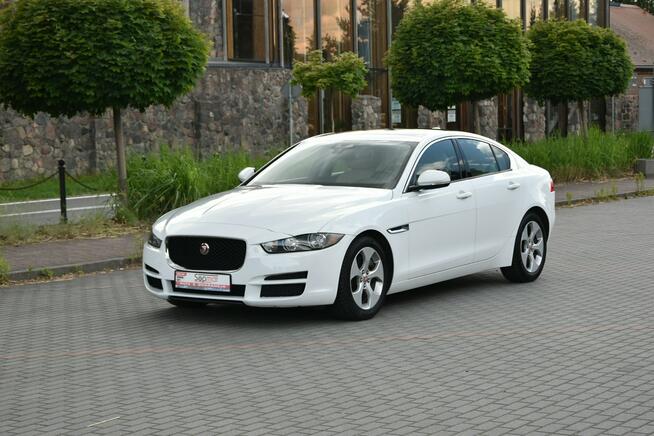 Jaguar XE 25T 2.0T 250KM 2018r. Skóra Panorama