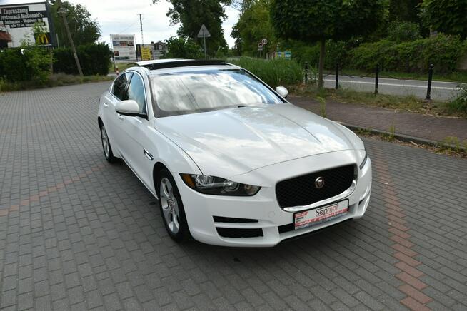 Jaguar XE 25T 2.0T 250KM 2018r. Skóra Panorama