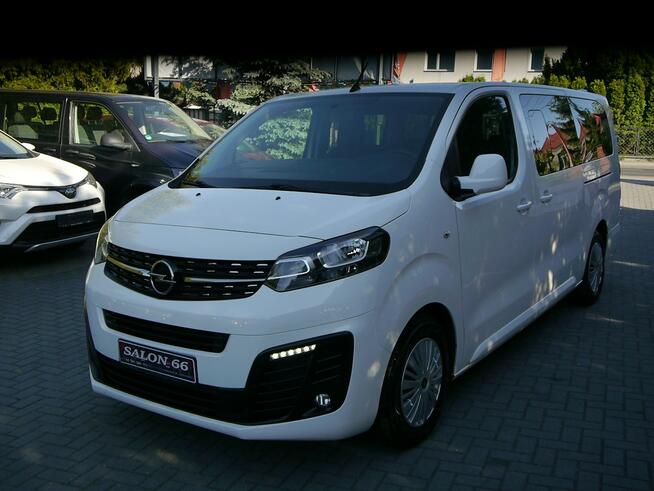 Opel Zafira Długi 9os Navi Led Stan b.dobry bezwypadkowy z Niemiec Gwarancja 12mc