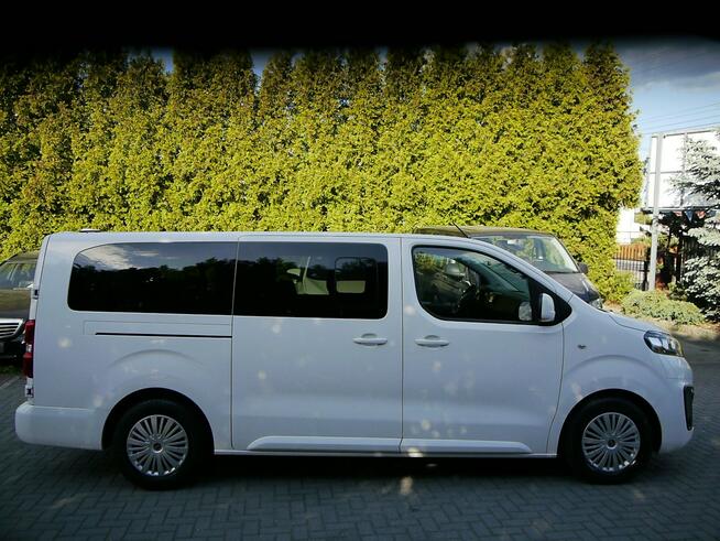 Opel Zafira Długi 9os Navi Led Stan b.dobry bezwypadkowy z Niemiec Gwarancja 12mc