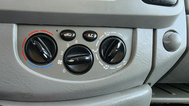 Opel Vivaro long *klima*