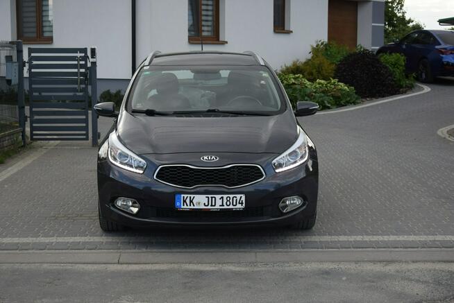 Kia Cee'd 1.6D Navi Kamera 146 TYS KM 2 KPL KÓŁ Sprowadzony