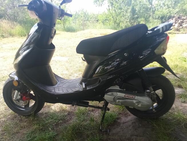 Sprzedam skuter 2t
