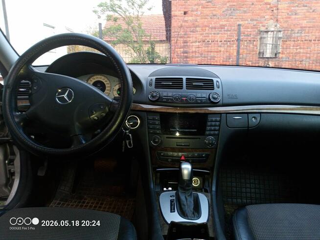 Sprzedam Mercedesa w 211