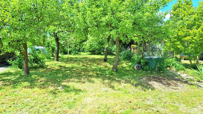 Sprzedam działkę rekreacyjną o powierzchni 400 m²