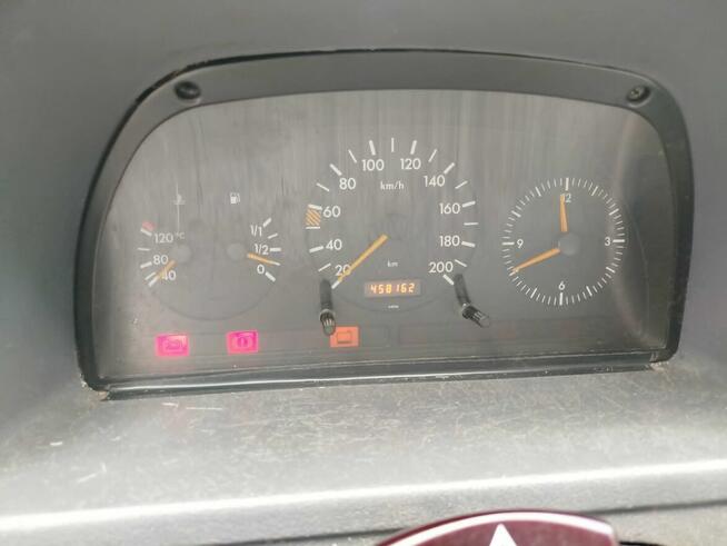 Mercedes VITO 2,3 benzyna gaz 1998