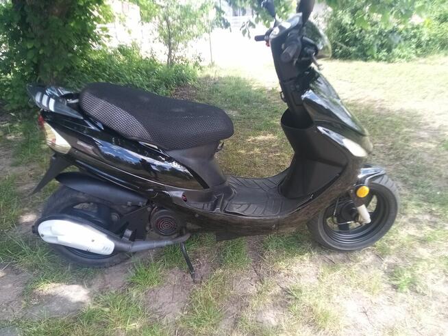 Sprzedam skuter 2t