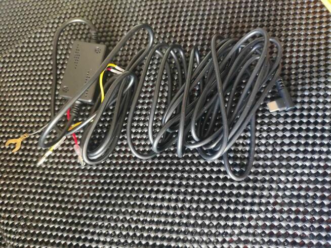 Przewody kable do kamery samochodowej instalacji elektryczne