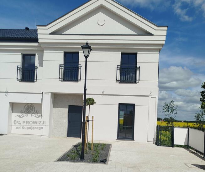 REZERWACJA/WILLOWY DOM Z OGRODEM I GARAŻEM -stylowa architektura - Cesarzowice
