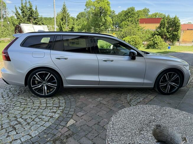 Volvo V60 2.0 190KM R-Design Serwis ASO 19" Pełny pakiet Bezwypadkowy