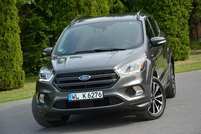Ford Kuga ST-Line AWD Sync3 Skóry Radar Martwe pole ledy Kamera Keyless go