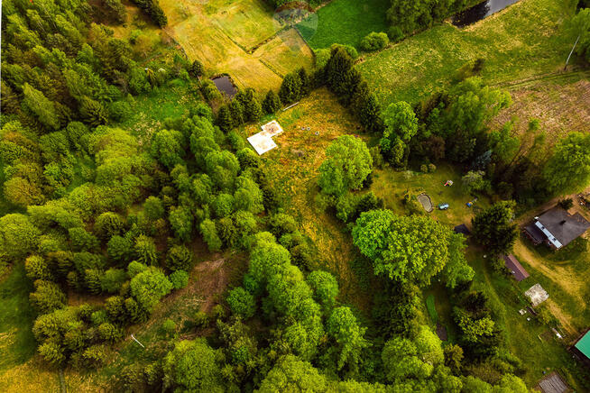 Działka 2166 m² z widokiem na jezioro i WZ