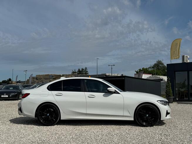 BMW 318i, 2020
