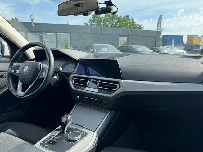 BMW 318i, 2020
