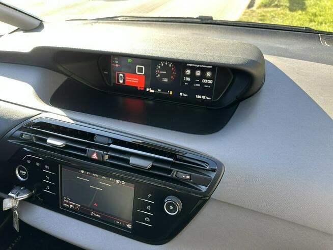 Citroen C4 Grand Picasso Wymieniony rozrząd, 7 m, klimatronic, kamera, LED dzienne, hak, nawig.
