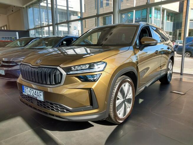 Škoda Kodiaq 2.0 TDI 150 km matrix kamery 360 podgrzewane fotele gwarancja fv23%