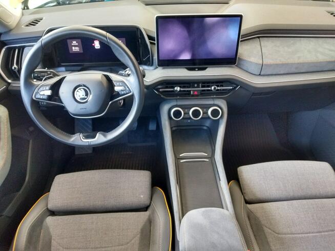 Škoda Kodiaq 2.0 TDI 150 km matrix kamery 360 podgrzewane fotele gwarancja fv23%
