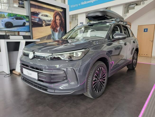 Volkswagen Tiguan Life Plus 2.0TSI 204KM automat DSG 4MOTION Reflektory HD LED Matrix