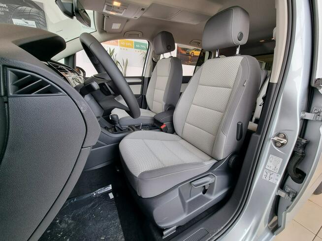 Volkswagen Touran Comfortline Plus 1.5 TSI 150 KM automat DSG Jasna tapicerka