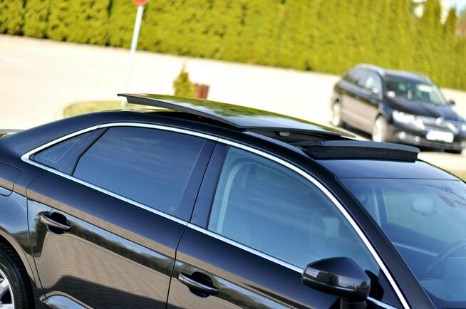 Audi A3 Xenon Ledy Alcantara Grzana Navi Panorama Dach Full Opcja