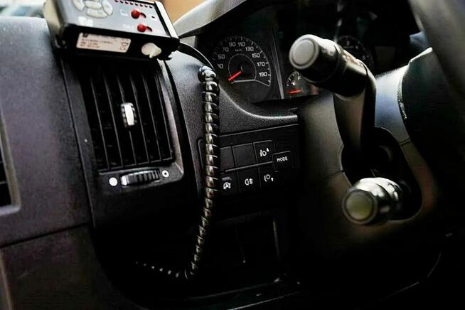 Peugeot Boxer 2,0HDI Klima, NAVI, 138tys.km, 130KM, 2018r.