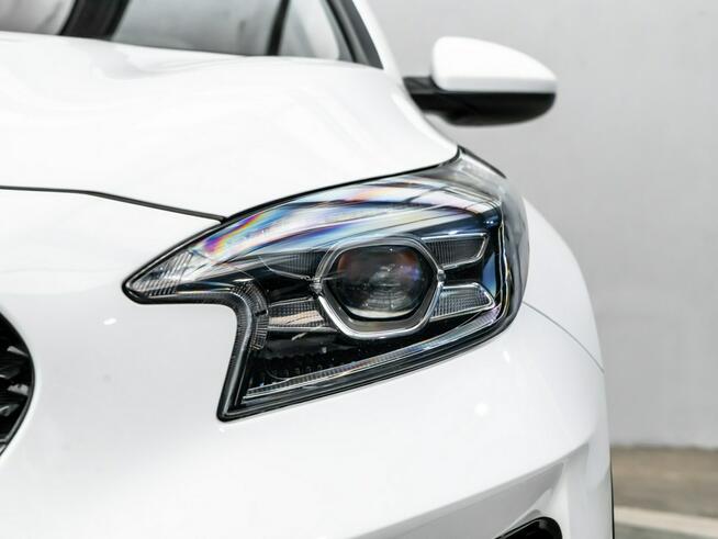 Kia X-Ceed 1,5 T-GDI 7DCT M+ Smart