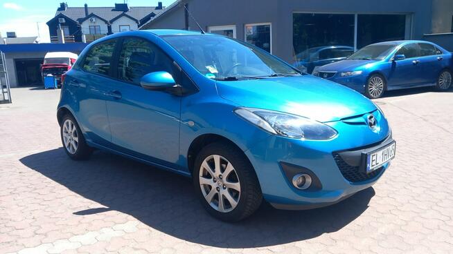 Mazda 2 1.4 75 kM, bogata wersja, pełen serwis