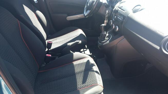 Mazda 2 1.4 75 kM, bogata wersja, pełen serwis