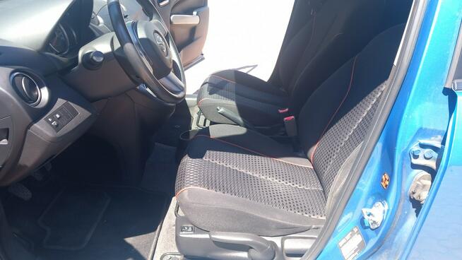 Mazda 2 1.4 75 kM, bogata wersja, pełen serwis