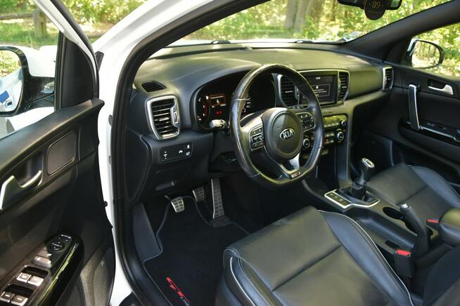Kia Sportage GTline 2.0CRDi 136KM 2017r. AWD 4x4 JBL LED Skóra Panorama Kamera