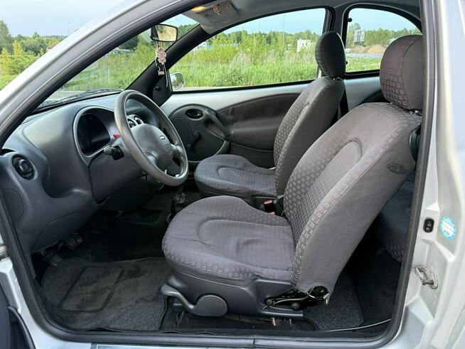Ford KA 2001 1.3 benzyna 60km długie opłaty wielosezonowe opony