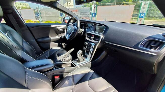 Volvo V40 R Design Xenon Navi Skóry Gwarancja