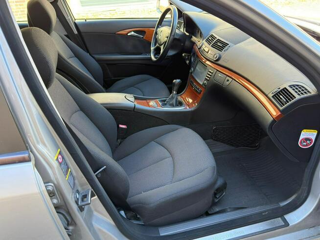Mercedes E 220 E220 CDI 170km Lift Parktronic Kamera Hak