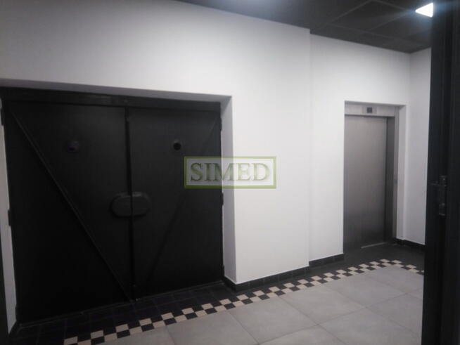 Biuro30 m 2 ,pokój,dostęp 24h , ochrona,parking