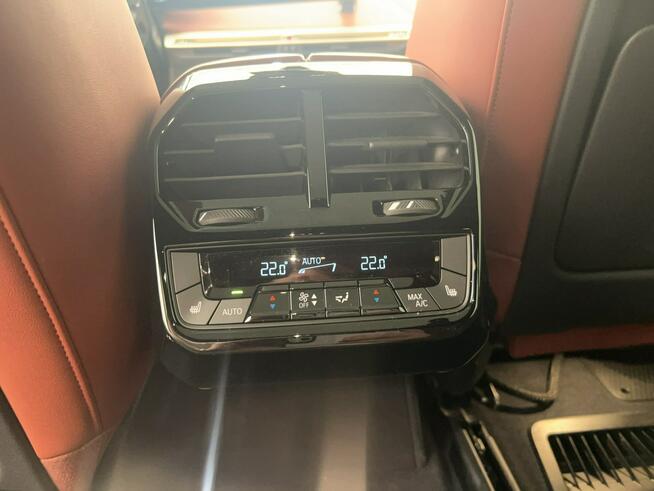BMW iX xDrive40
