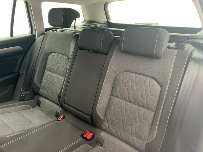 Volkswagen Passat 1.5 TSI EVO Business DSG Kombi