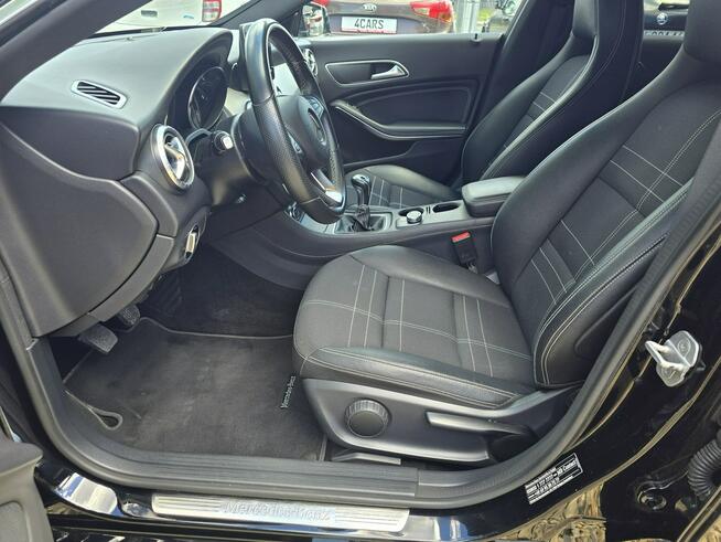 Mercedes CLA 180 177tys km.Piękny CLA,kamera,czarny sufit,pięknie utrzymany!