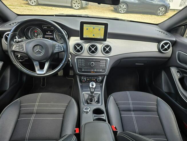Mercedes CLA 180 177tys km.Piękny CLA,kamera,czarny sufit,pięknie utrzymany!