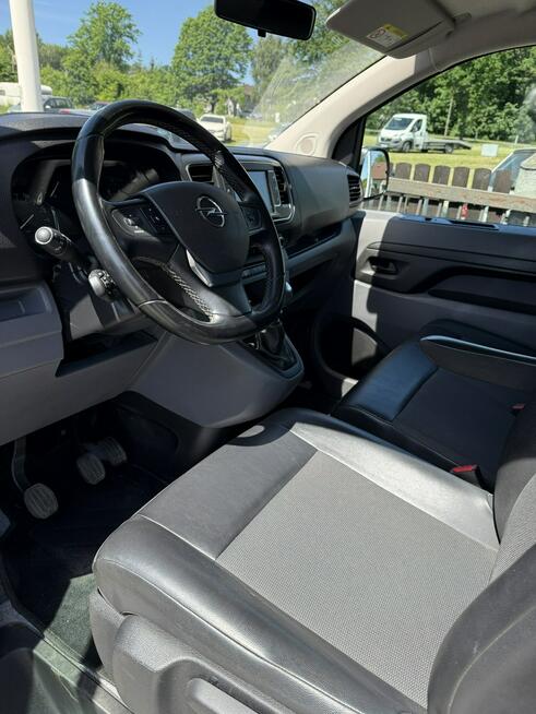 Opel Vivaro 2,0Cdti 150ps idealny bogata wersja zarejestrowany