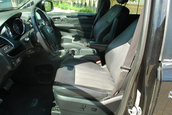 Lancia Voyager