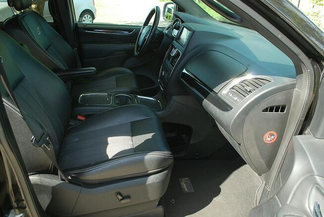 Lancia Voyager
