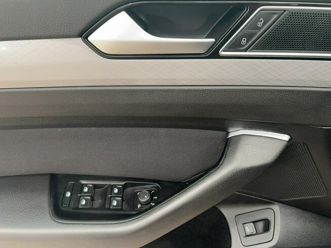 Volkswagen Passat 1.5 TSI EVO Business DSG Kombi