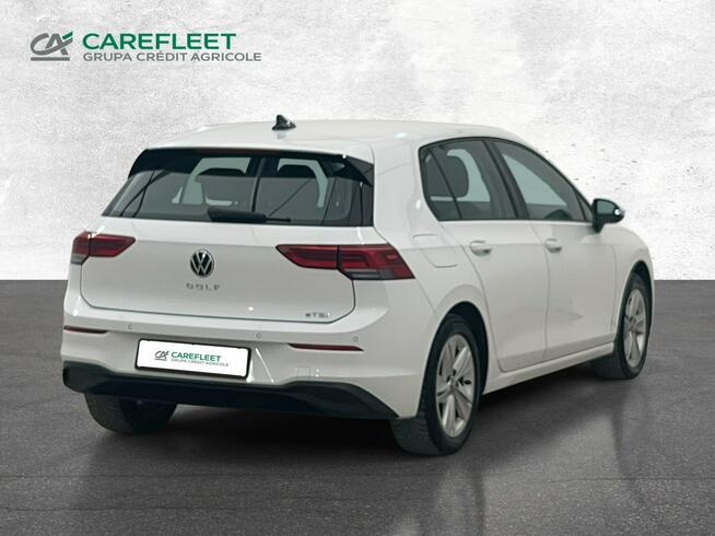 Volkswagen Golf VIII 1.0 eTSI Life DSG Hatchback